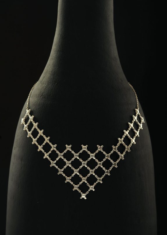 Mashrabiya V shaped necklace