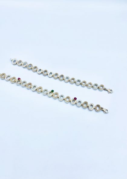 Angel bracelet with stones